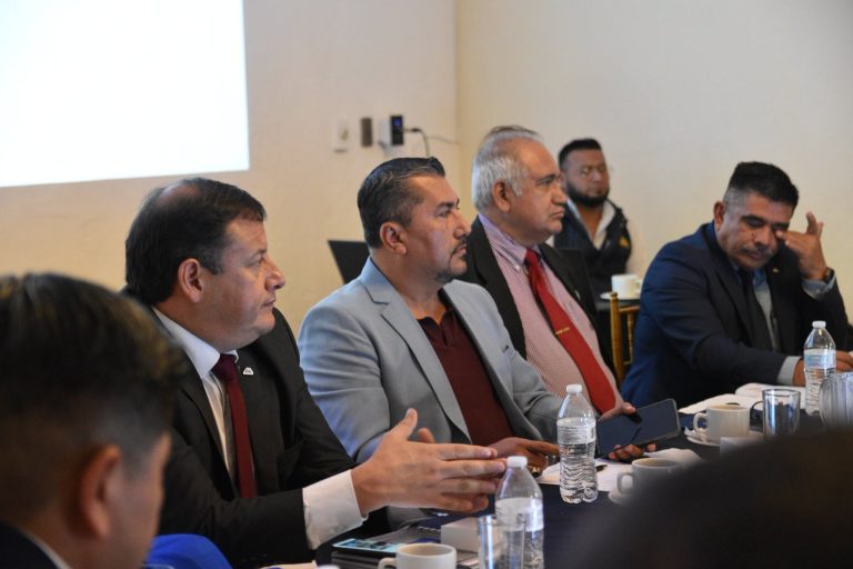 CIG REÚNE A EXPERTOS PARA ANALIZAR MOVILIDAD, TRASPORTE E INFRAESTRUCTURA ESTRATÉGICA EN QUETZALTENANGO